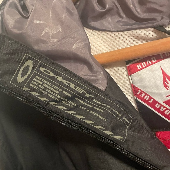 Vintage Oakley Road Fuel
 Jacket - Picture 4 of 5